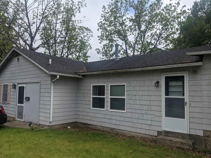 400 S Linden Ave, Waynesboro, VA 22980 - photo 1