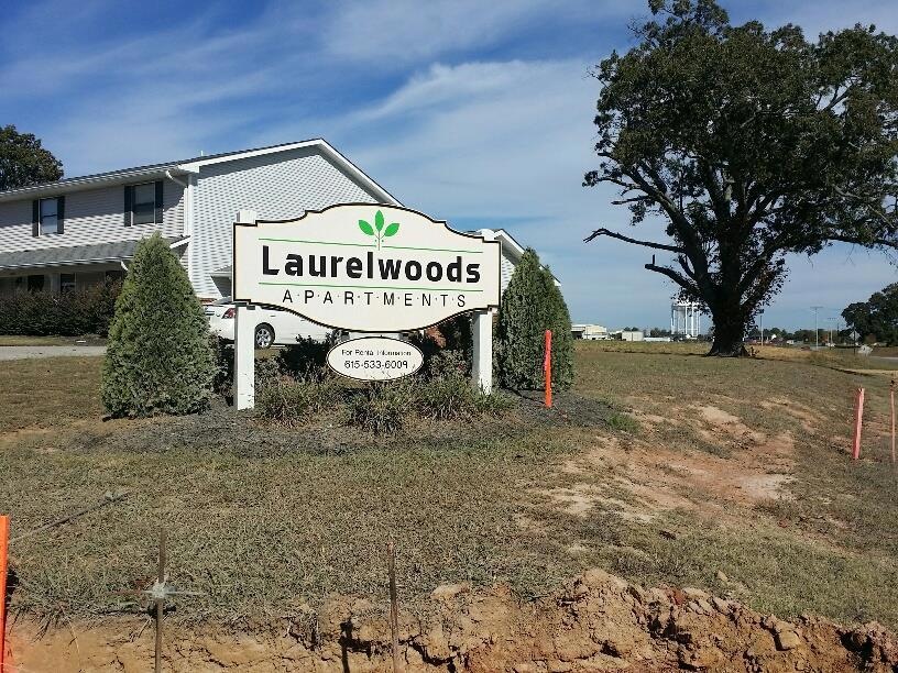Laurelwoods Apartments 21 Units