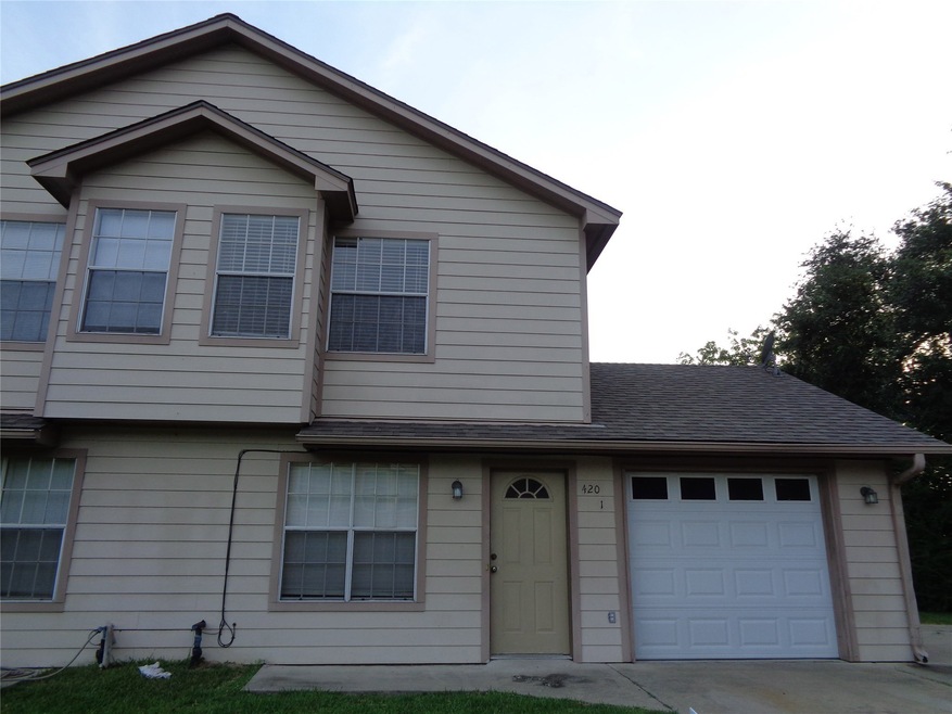 420 -1 Foster St unit 1, Tomball, TX 77375 - photo 1