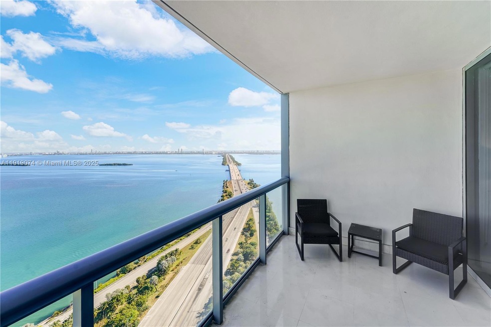 Blue unit 3310, Miami, FL 33137 - photo 1