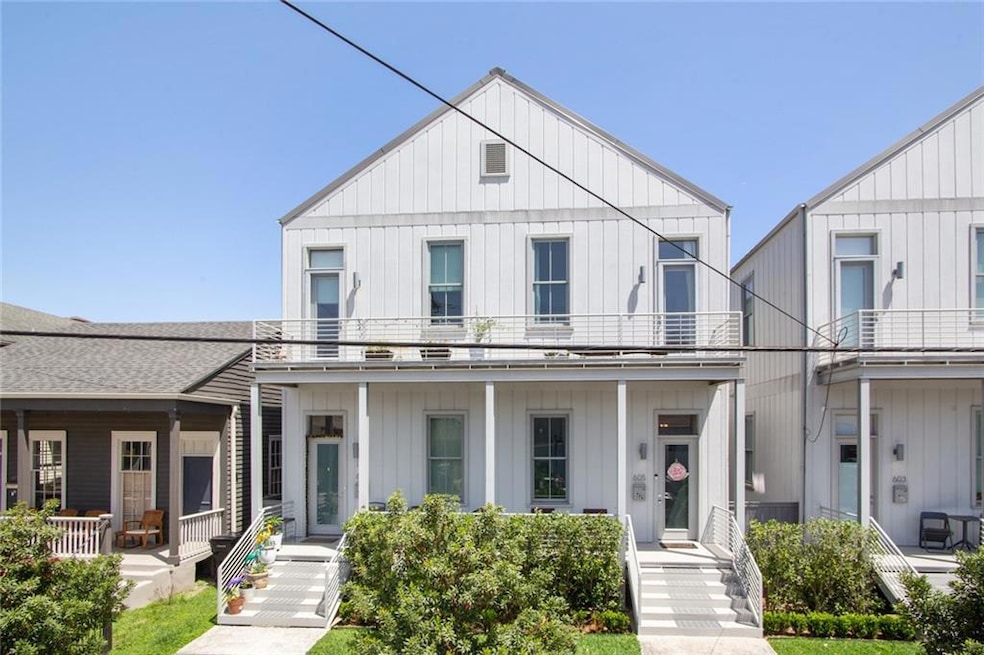 605 Philip St, New Orleans, LA 70130 - photo 1