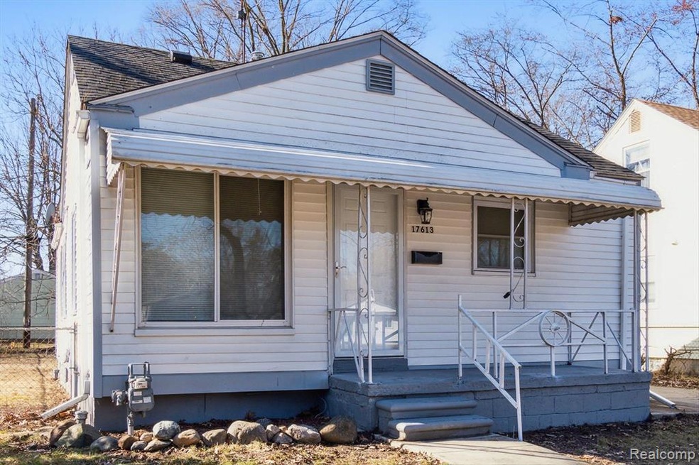 Beautiful 3 Bedroom Updated Ranch in Redford !