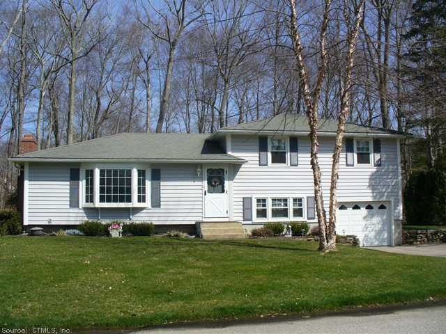 25 Pinecrest Rd, North Stonington, CT 06359 - photo 1