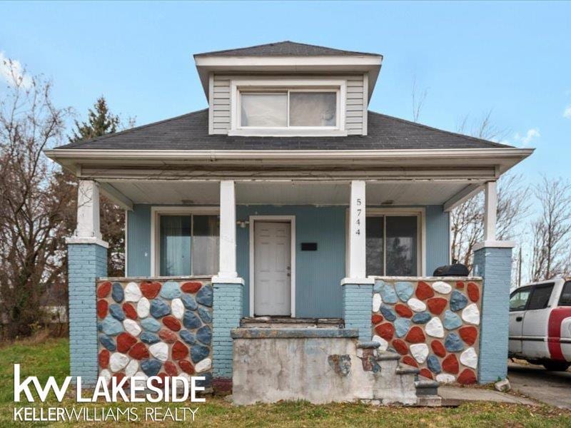 5744 Philip St, Detroit, MI 48224 - photo 1