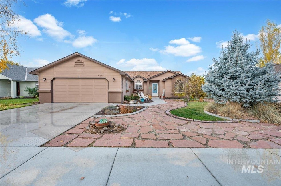 839 N Echohawk Way, Eagle, ID 83616 - photo 1