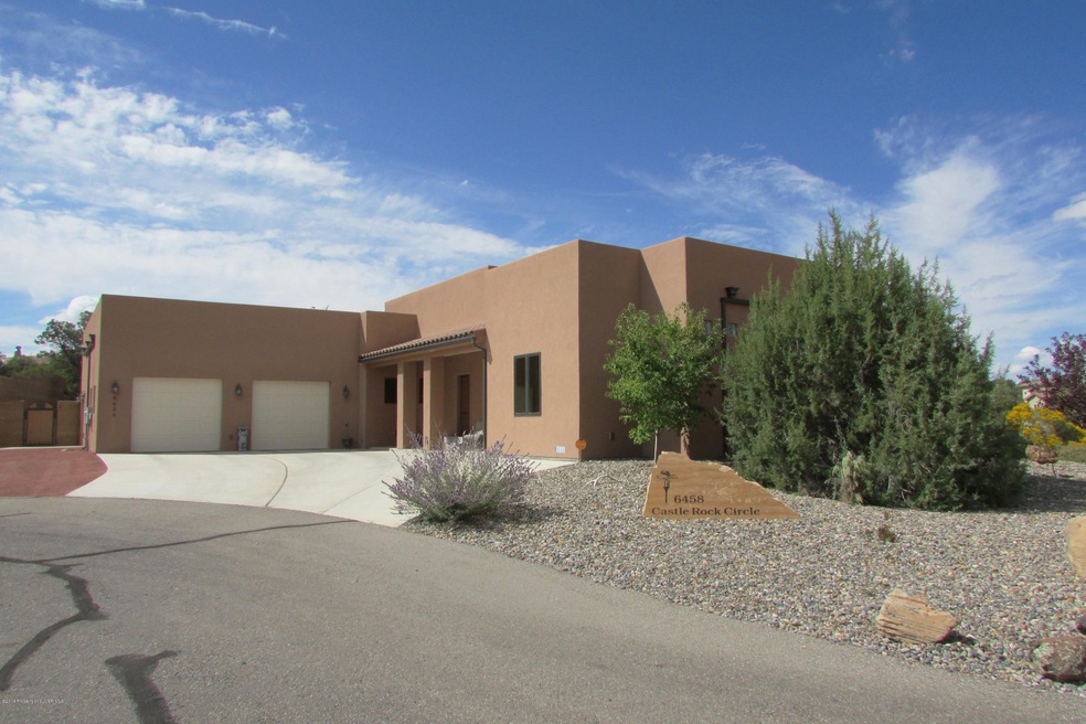 6458 Castle Rock Cir, Farmington, NM 87402 - photo 1