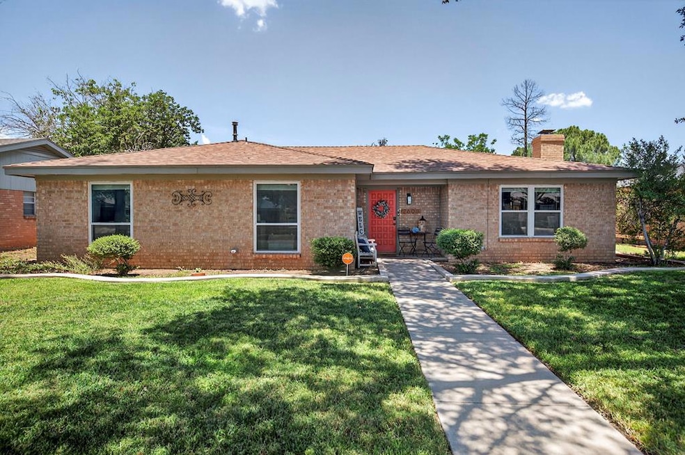 Under Contract $310,000