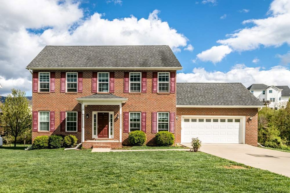 181 David Cir, Penn Laird, VA 22846 - photo 1