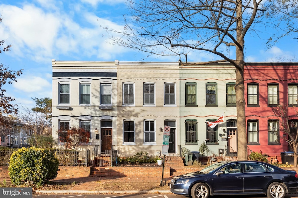 For Rent $3,000/month • Co-Listing Agent