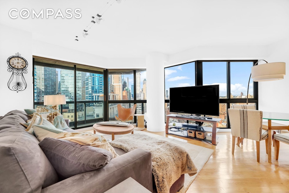 The Savoy unit 23B, New York, NY 10065 - photo 1