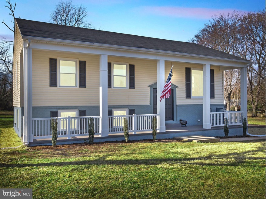 45303 Elmbrook Dr, California, MD 20619 - photo 1