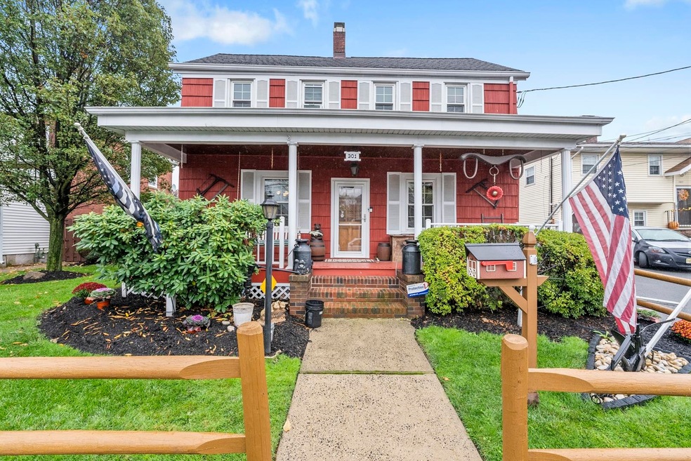 301 Main St, Woodbridge, NJ 07095 - photo 1