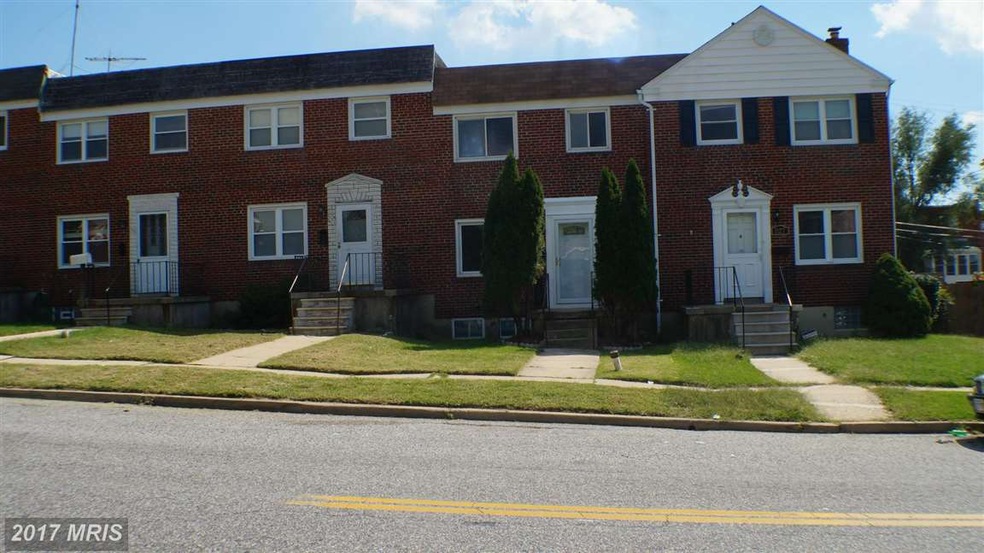 1129 Deanwood Rd, Parkville, MD 21234 - photo 1