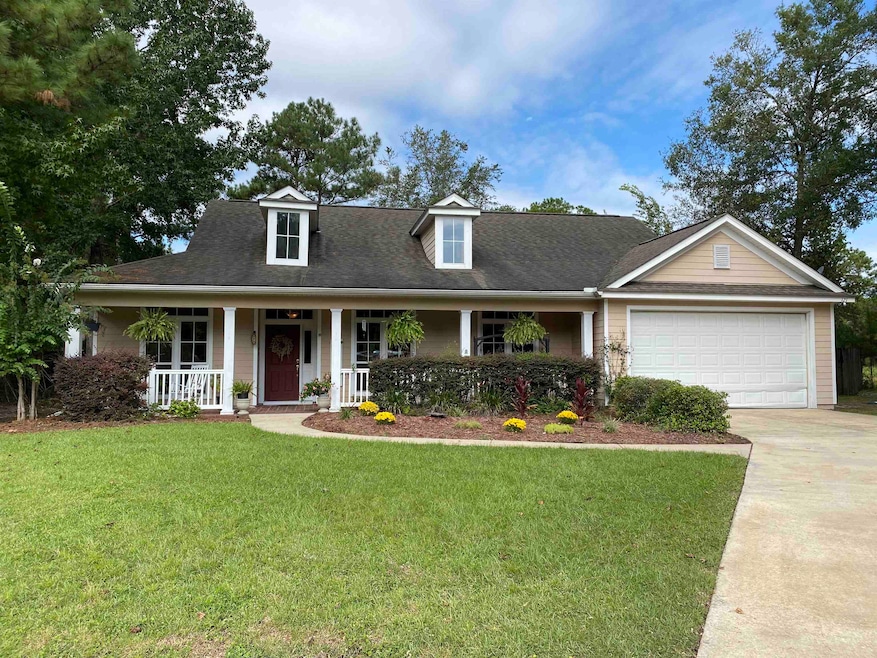 121 Farrier Ln, Crawfordville, FL 32327 - photo 1