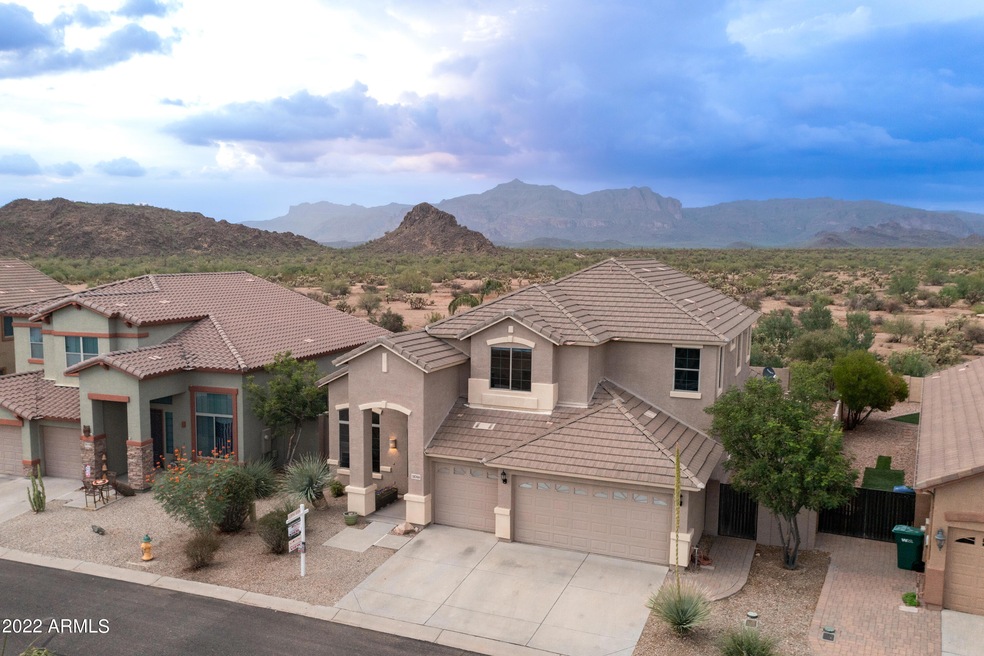 18066 E Via Jardin unit 1, Gold Canyon, AZ 85118 - photo 1