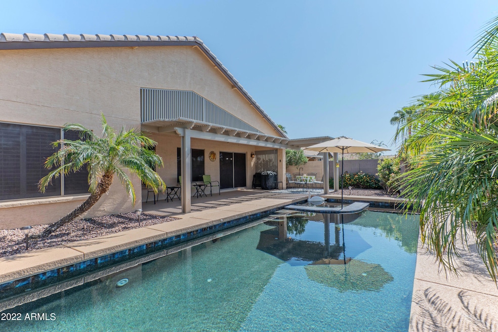 3166 N-026-024-Pool 2-MLS_Size