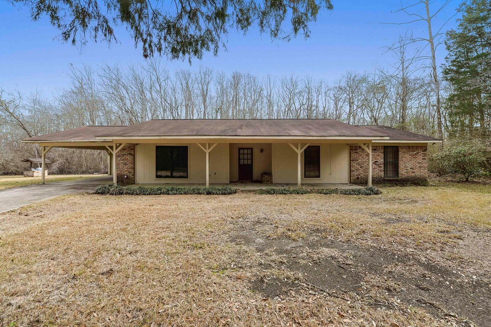 4304 Wildwood Rd unit DRO, Moss Point, MS 39562 - photo 1