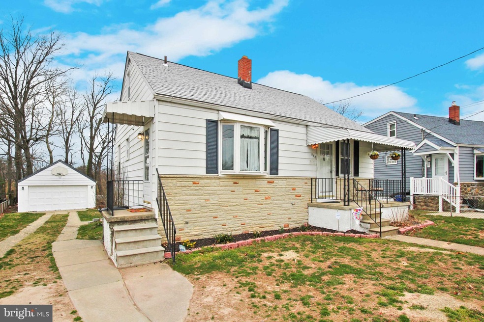 538 W Woodlynn Rd, Essex, MD 21221 - photo 1