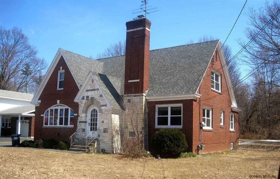 321 N Greenbush Rd, Troy, NY 12180 - photo 1