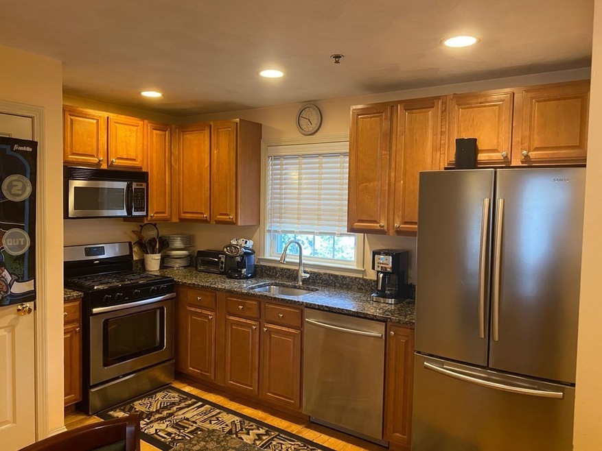 395 Lee Burbank Hwy unit 10, Revere, MA 02151 - photo 1