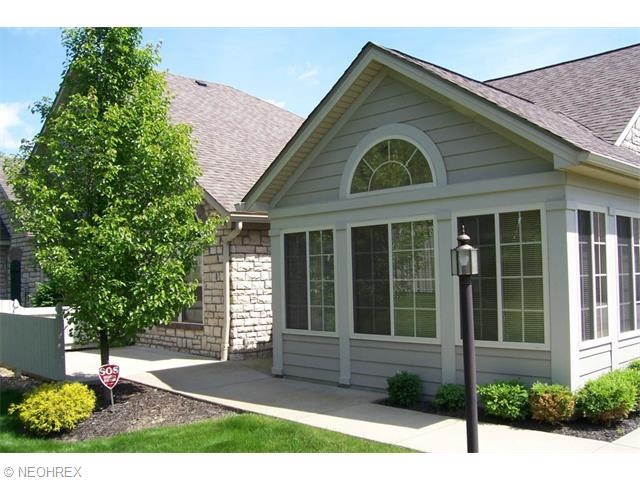 Stone Gate Condo #103