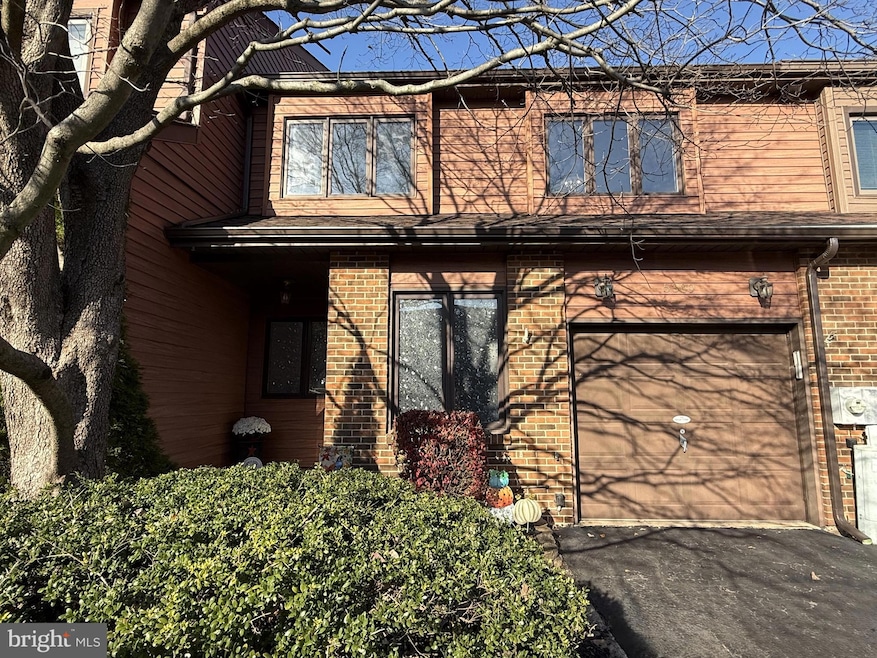 Under Contract $369,900