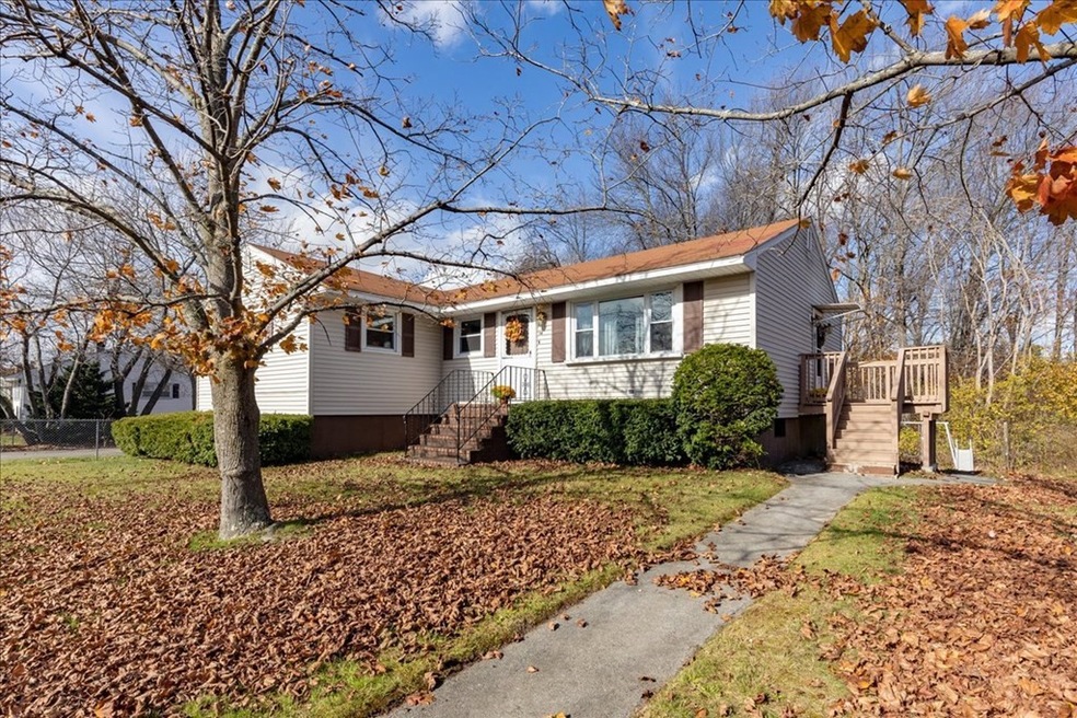 14 Greendale St, Methuen, MA 01844 - photo 1