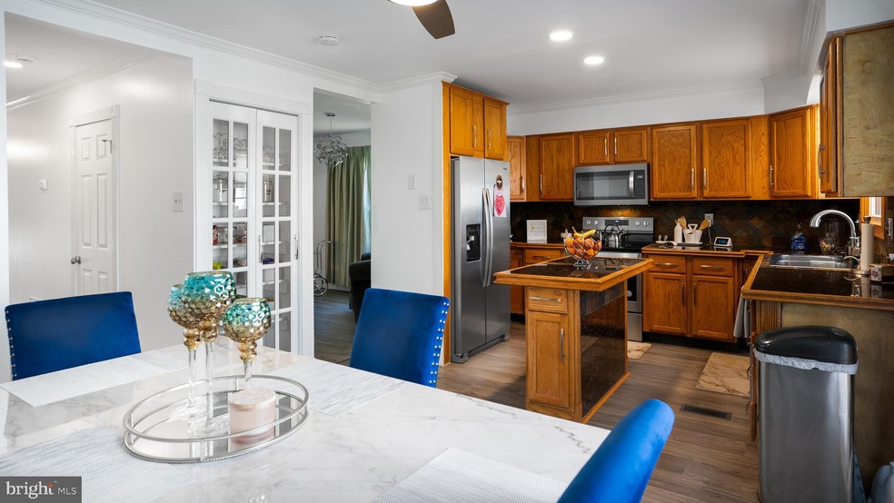 7408 Setting Sun Way, Columbia, MD 21046 - photo 1