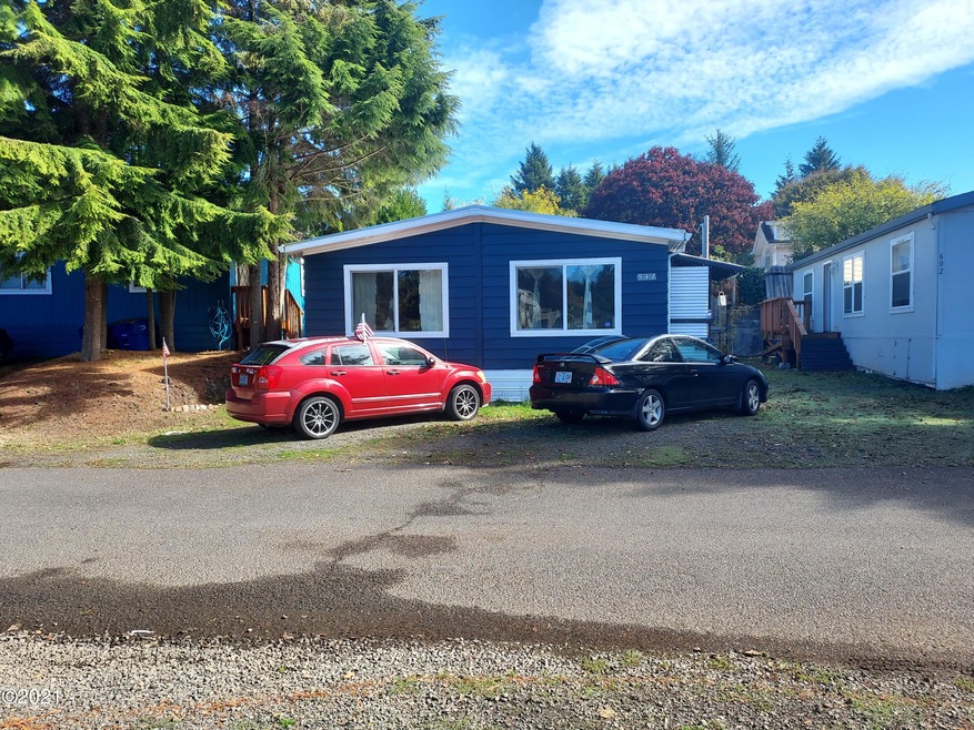 546 SE Quay Ave, Lincoln City, OR 97367 - photo 1