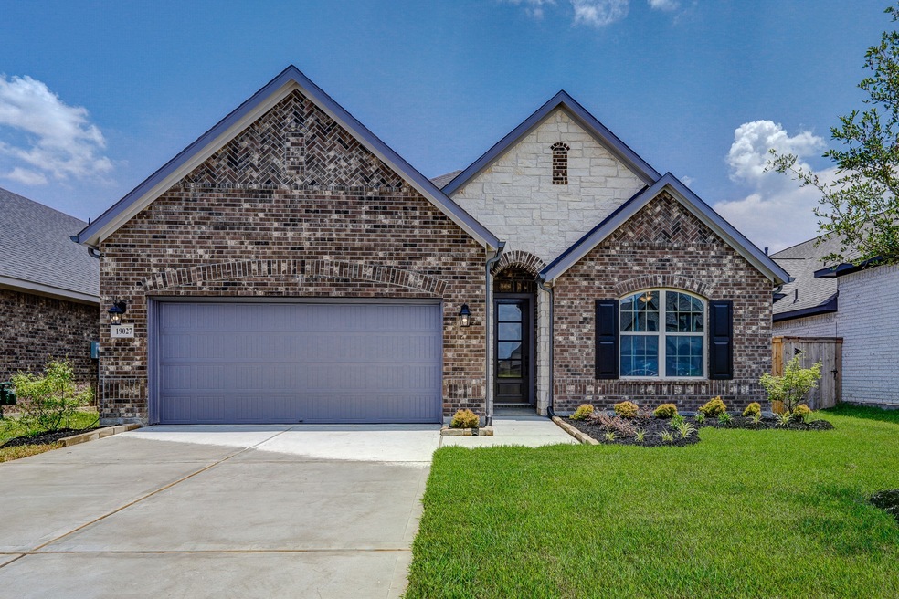 19027 Courser Field Ct, Tomball, TX 77377 - photo 1