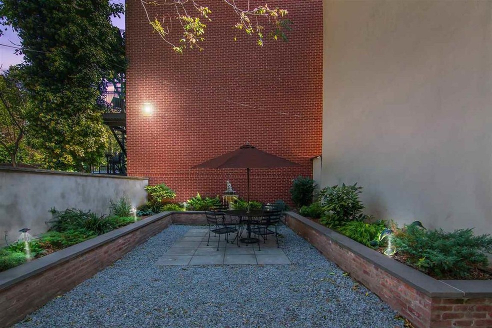 632 Jersey Ave, Jersey City, NJ 07302 - photo 1