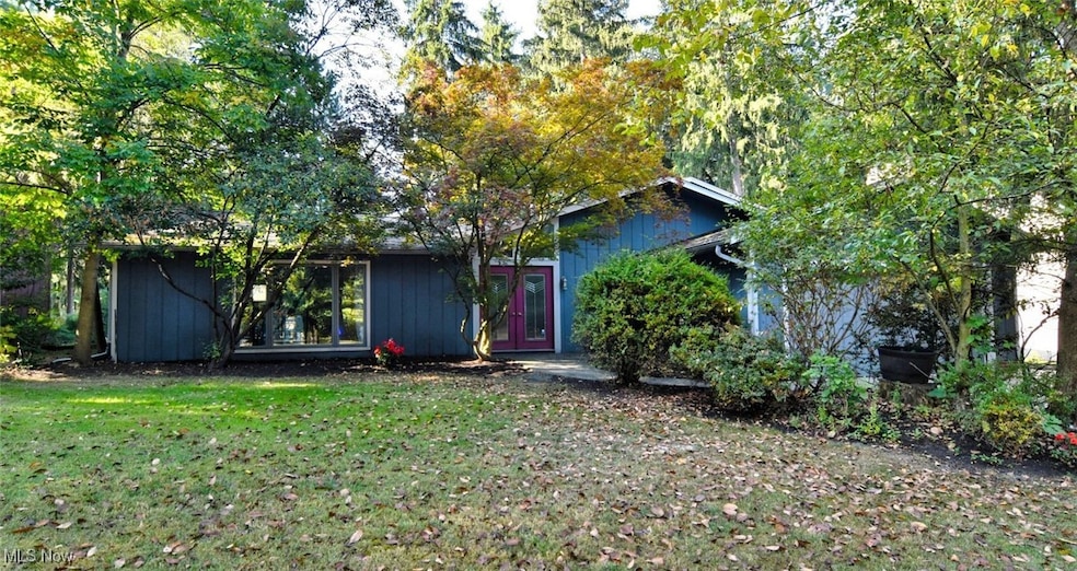 874 Hemlock Ln, Northfield, OH 44067 - photo 1