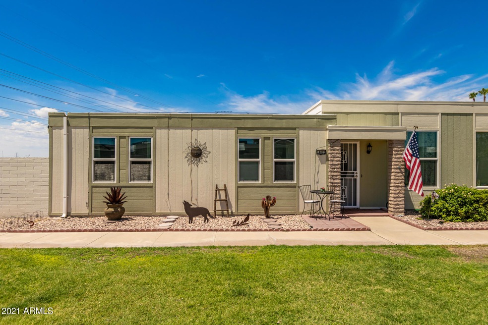 14092 N Newcastle Dr unit 15C, Sun City, AZ 85351 - photo 1