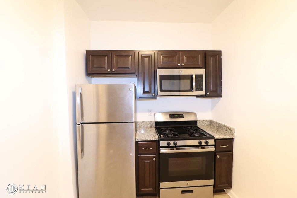 139-18 34th Rd unit 7D/18, Flushing, NY 11354 - photo 1