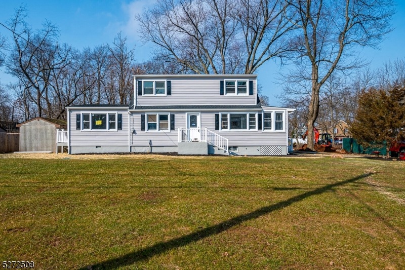 536 Garfield Ave, Somerset, NJ 08873 - photo 1