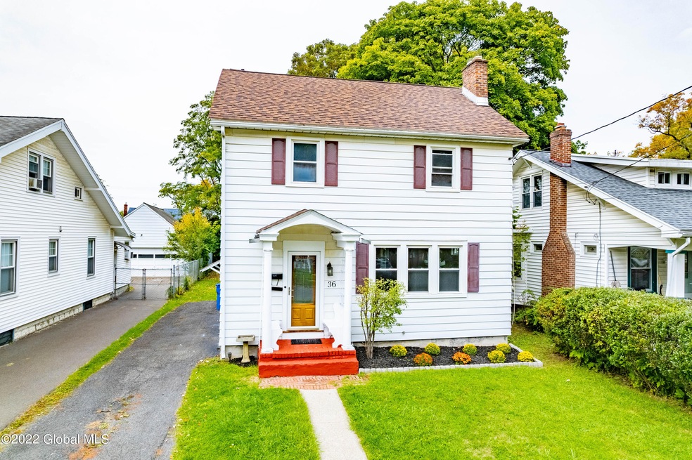 36 Holmes Ct, Albany, NY 12209 - photo 1