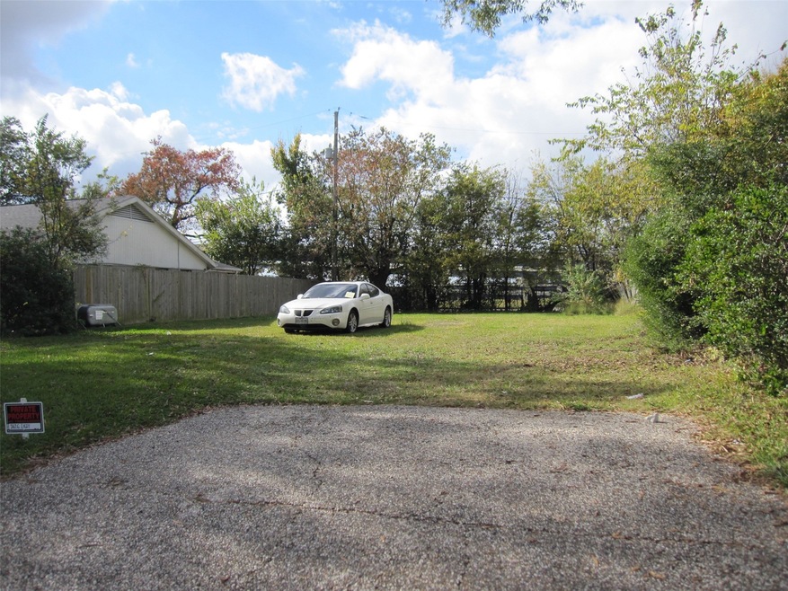 7626 Lady St, Houston, TX 77021 - photo 1