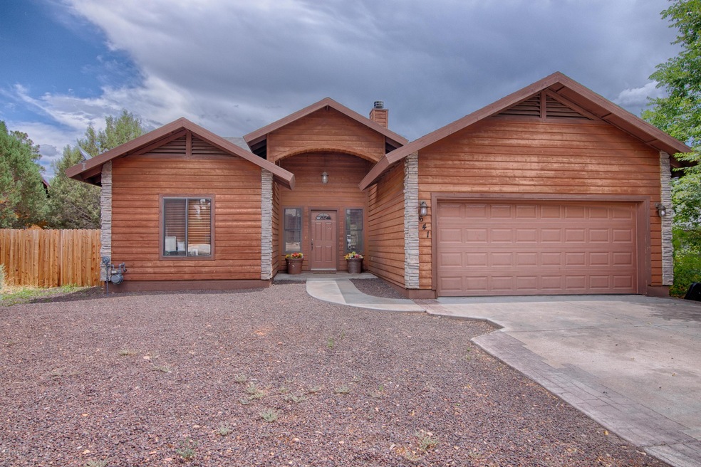 641 S Jogin Ln, Show Low, AZ 85901 - photo 1