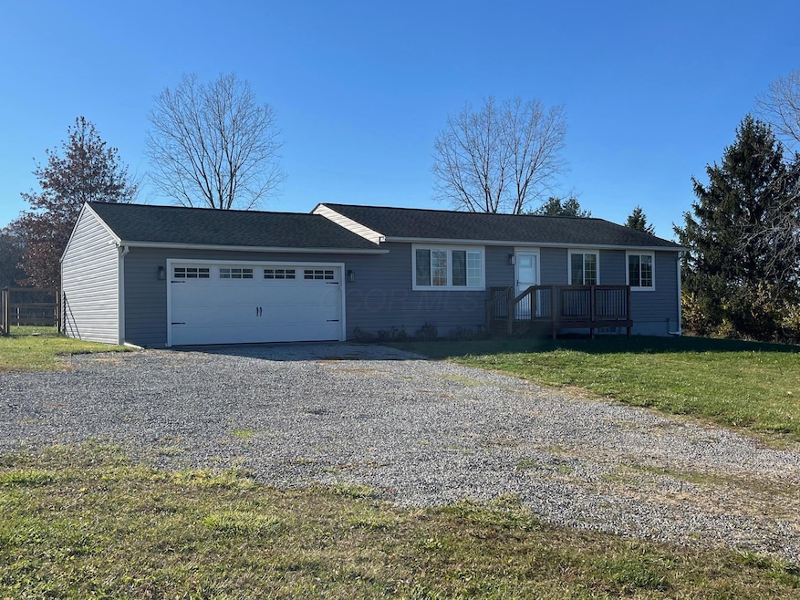 11511 Lithopolis Rd NW, Lithopolis, OH 43136 - photo 1