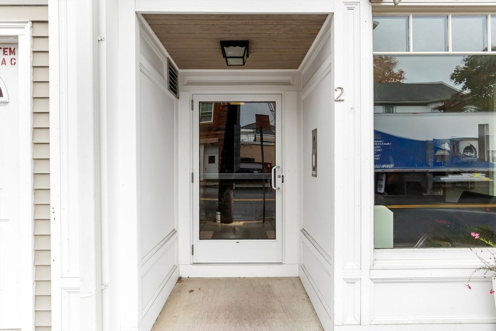 50 Maple St unit 4, Danvers, MA 01923 - photo 1