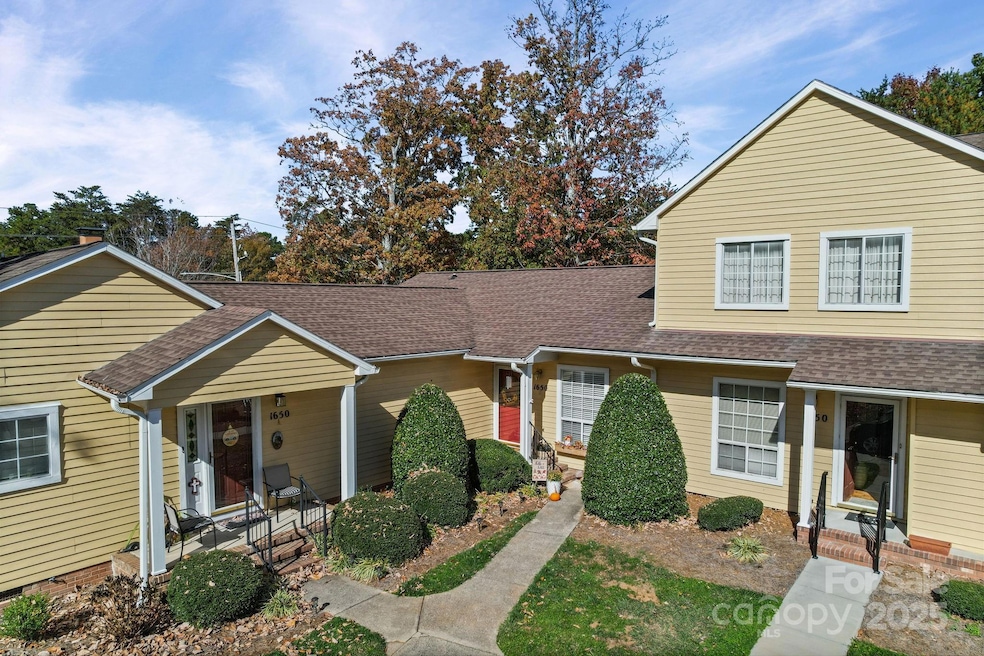 For Sale $239,000 • Co-Listing Agent