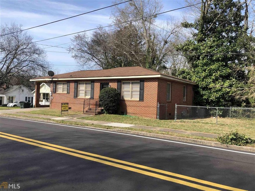 S Tusten St, Elberton, GA 30635 - photo 1