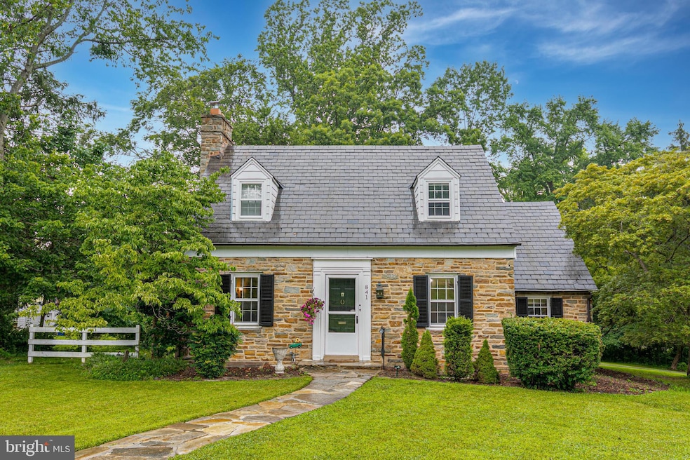 Sold $400,000 • Co-Listing Agent