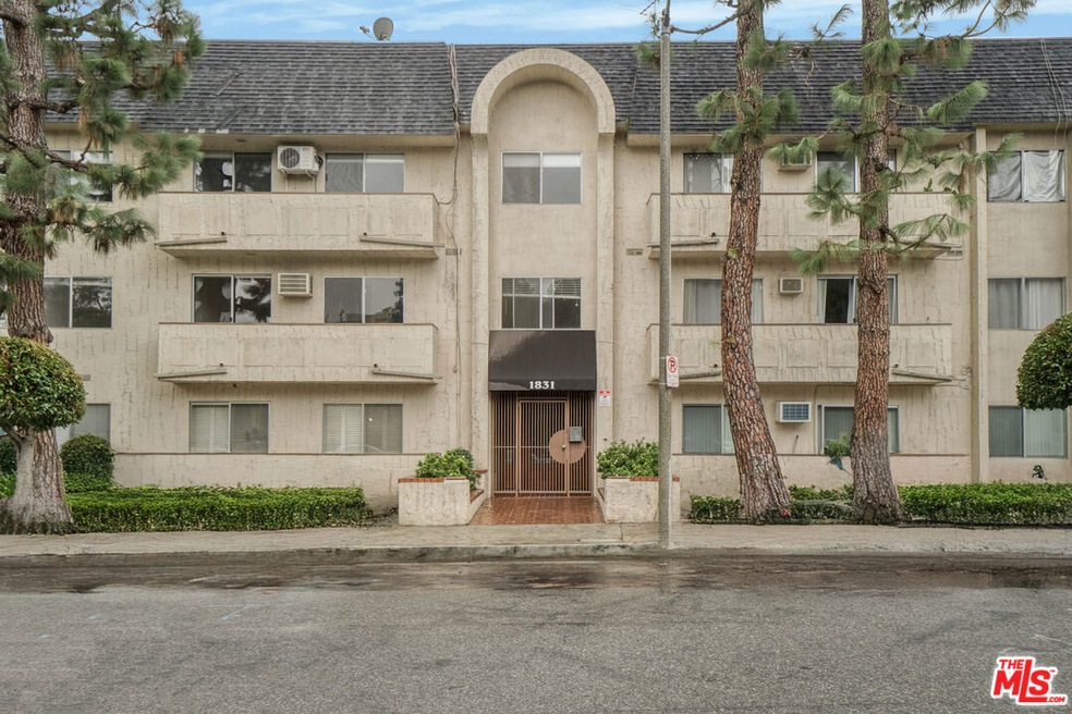 1831 Prosser Ave unit 101, Los Angeles, CA 90025 - photo 1
