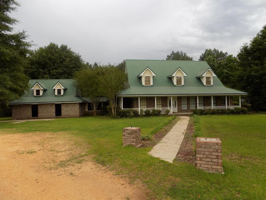 213 Rushingtown Rd, Tylertown, MS 39667 - photo 1