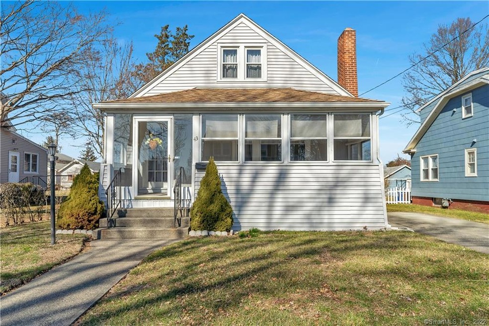 43 Richmond St, East Haven, CT 06512 - photo 1