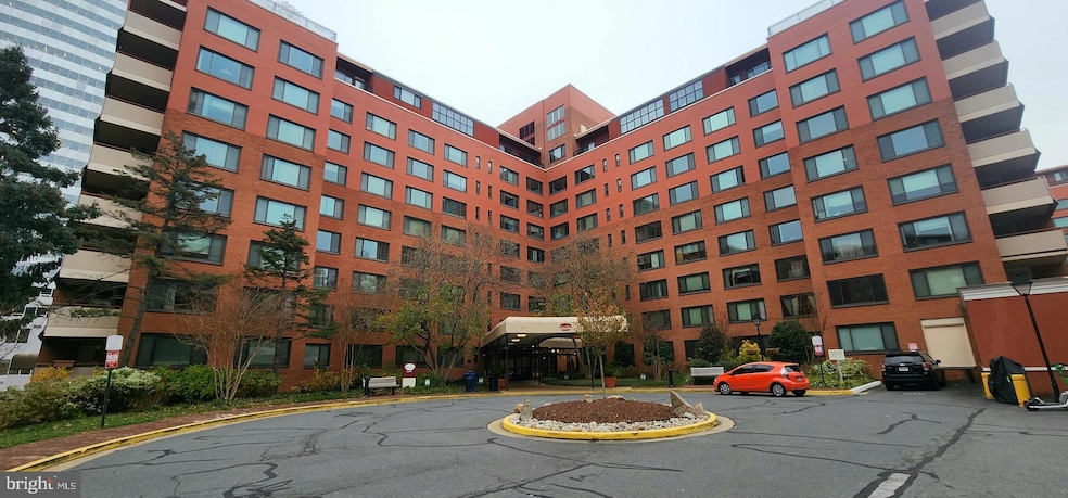 River Place South unit 425, Arlington, VA 22209 - photo 1