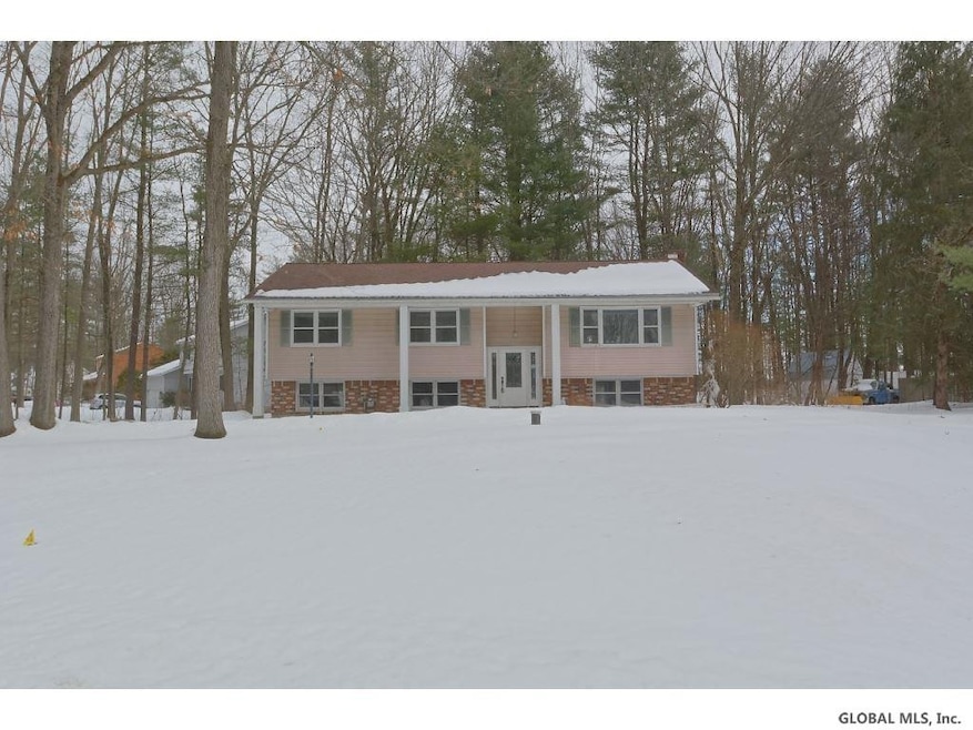 15 Christina Ct, Saratoga Springs, NY 12866 - photo 1