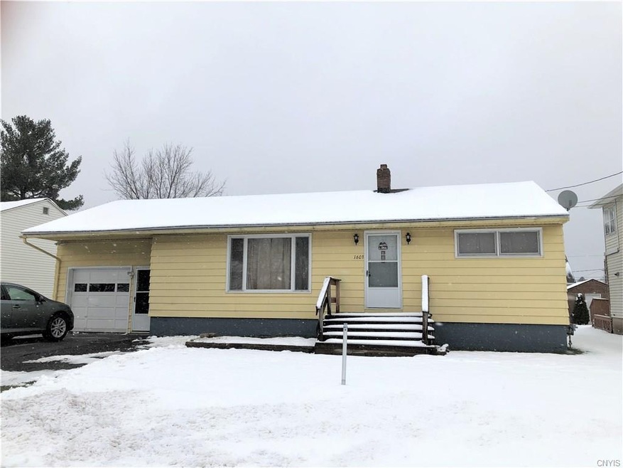 1603 Crouse St, Utica, NY 13501 - photo 1