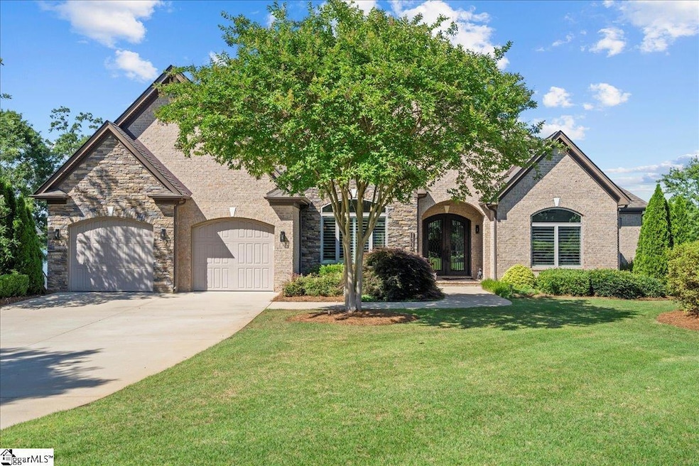 135 Neal Pointe Dr, Chesnee, SC 29323 - photo 1